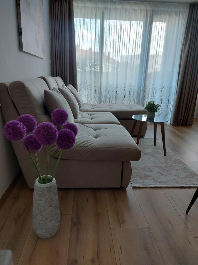 Vazov Apartment Казанлик Екстер'єр фото